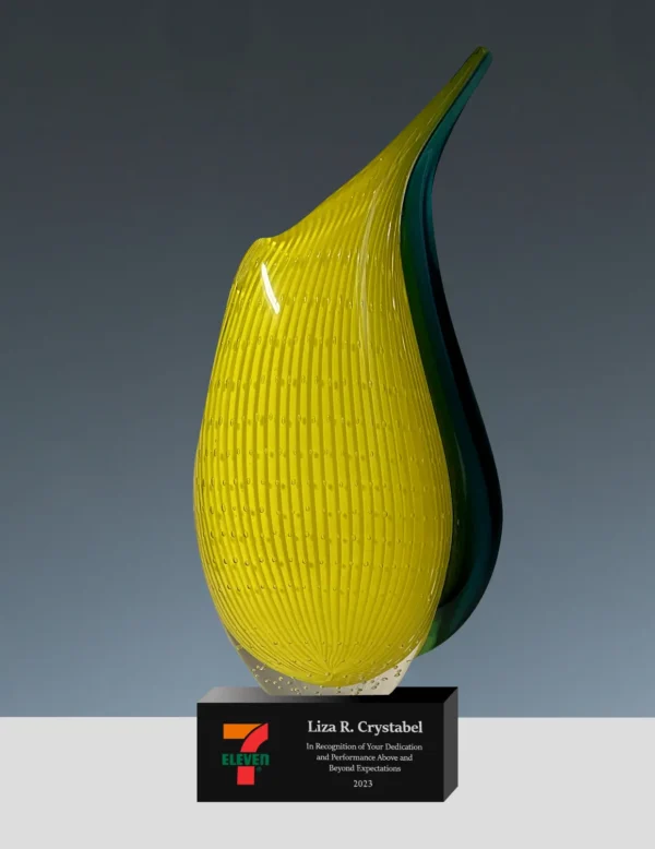 Yellow Vase 2023